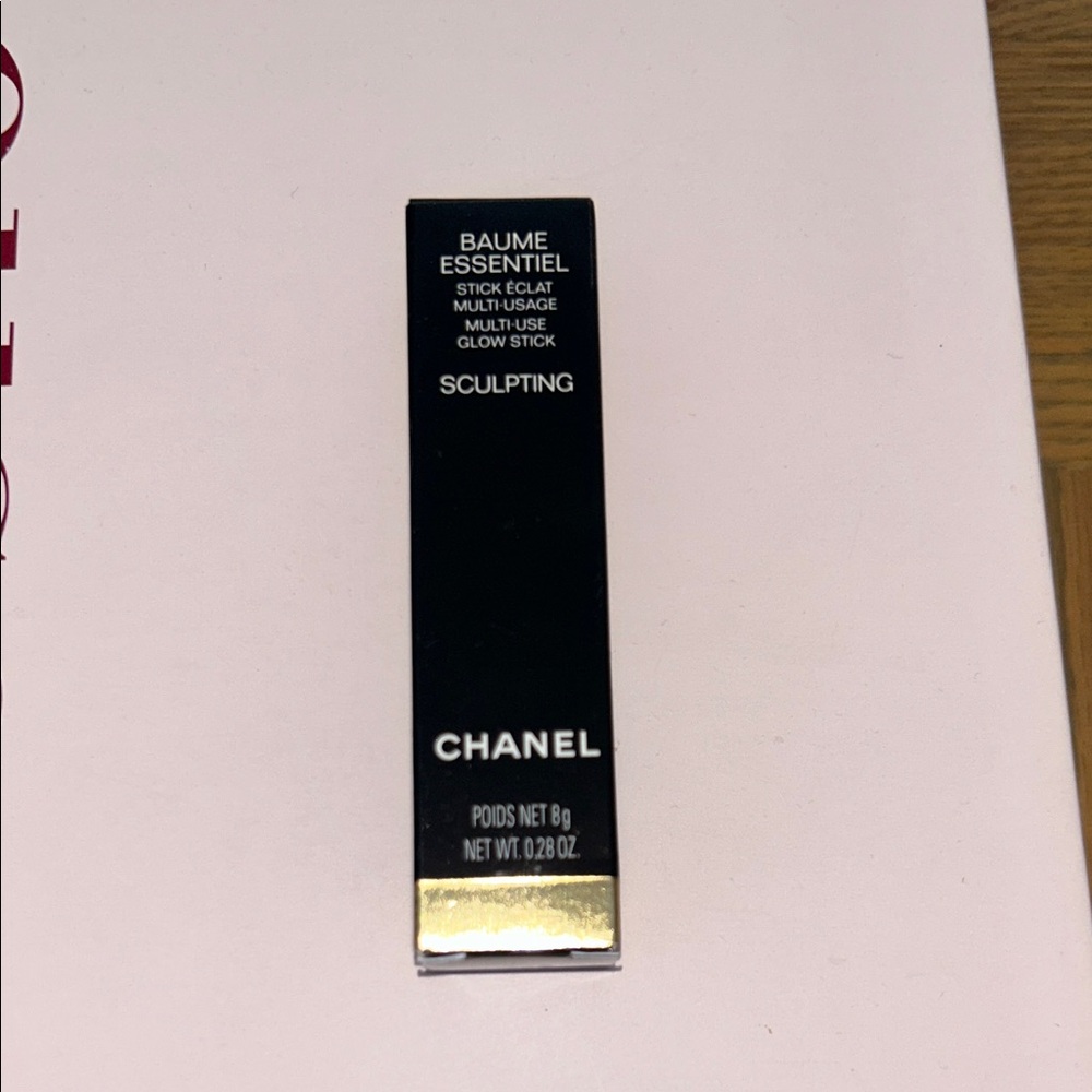 NWT CHANEL Baume Essentiel Sculpting GLOW Stick